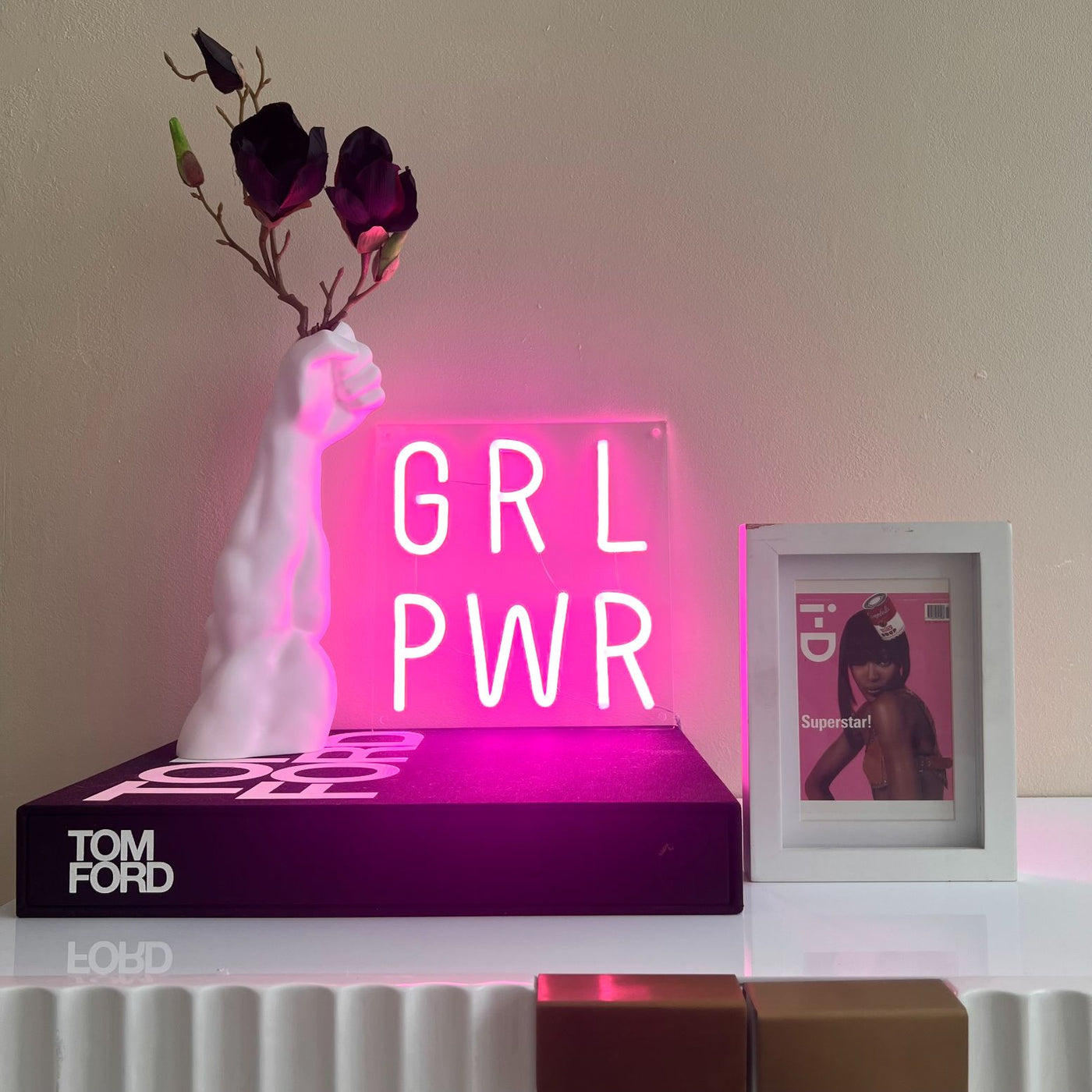 Lovely Bright Pink GRL PWR (Girl Power) LED Light deals Sign Wall Decor