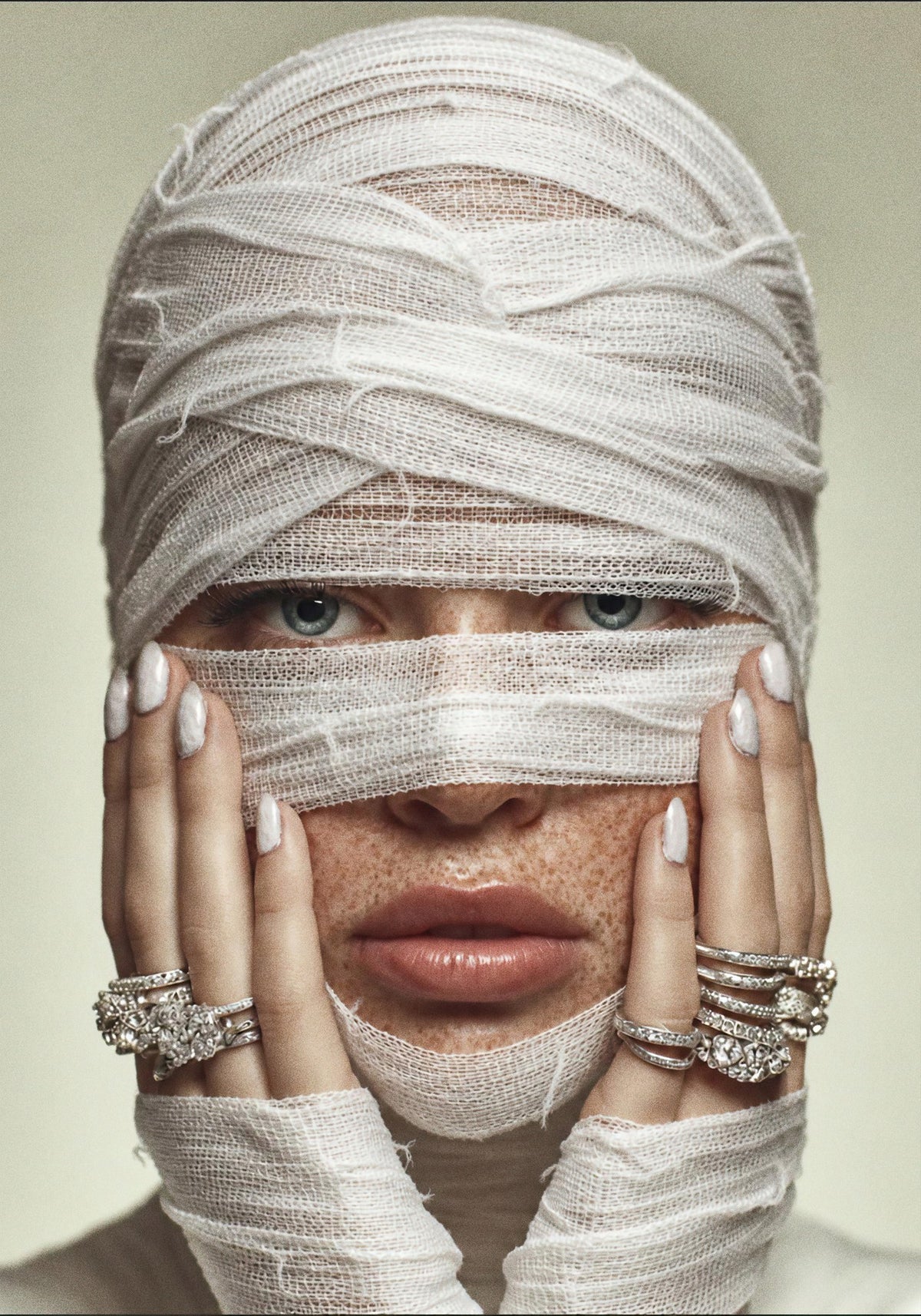Iris, bandage girl product image